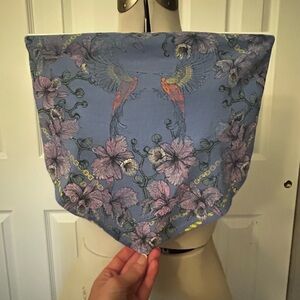 Forever 21 strapless crop top (V)